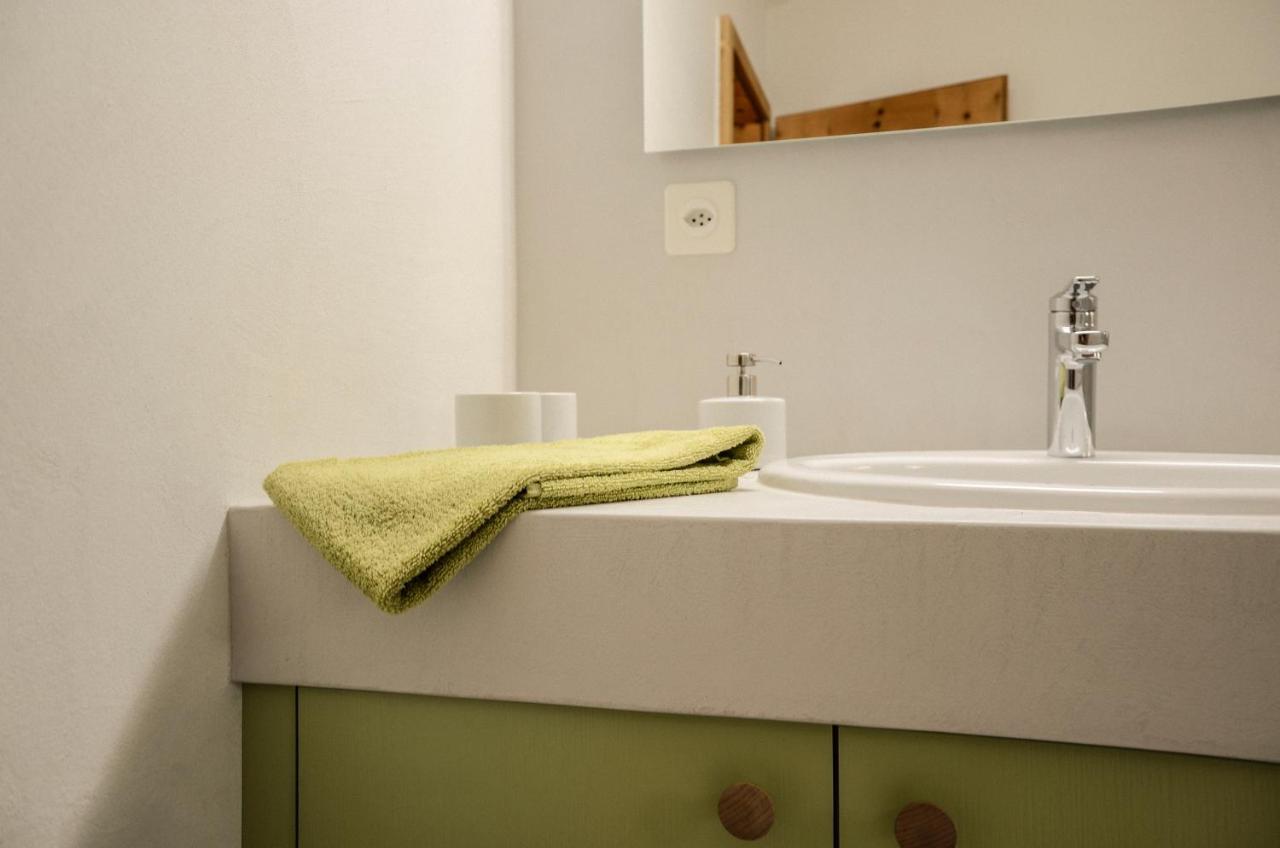 Chasa Curtins Apartman Valchava Kültér fotó